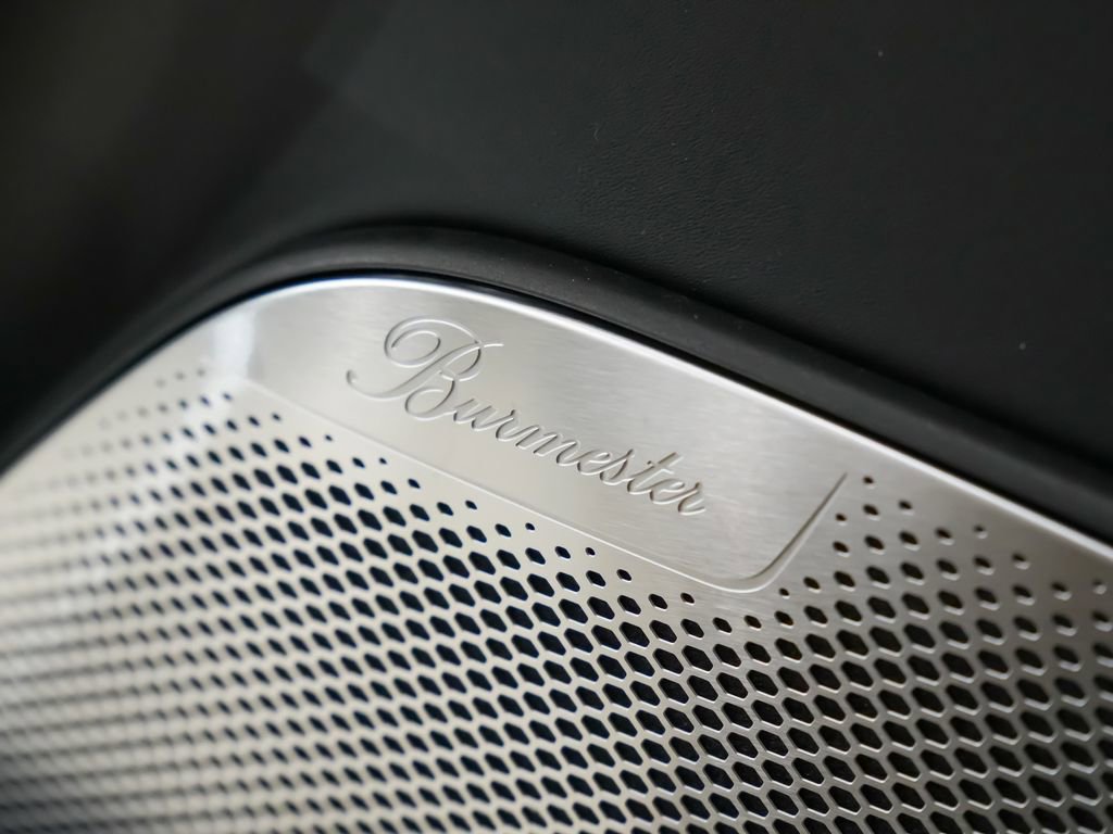 Used 2025 Porsche Panamera GTS image 17