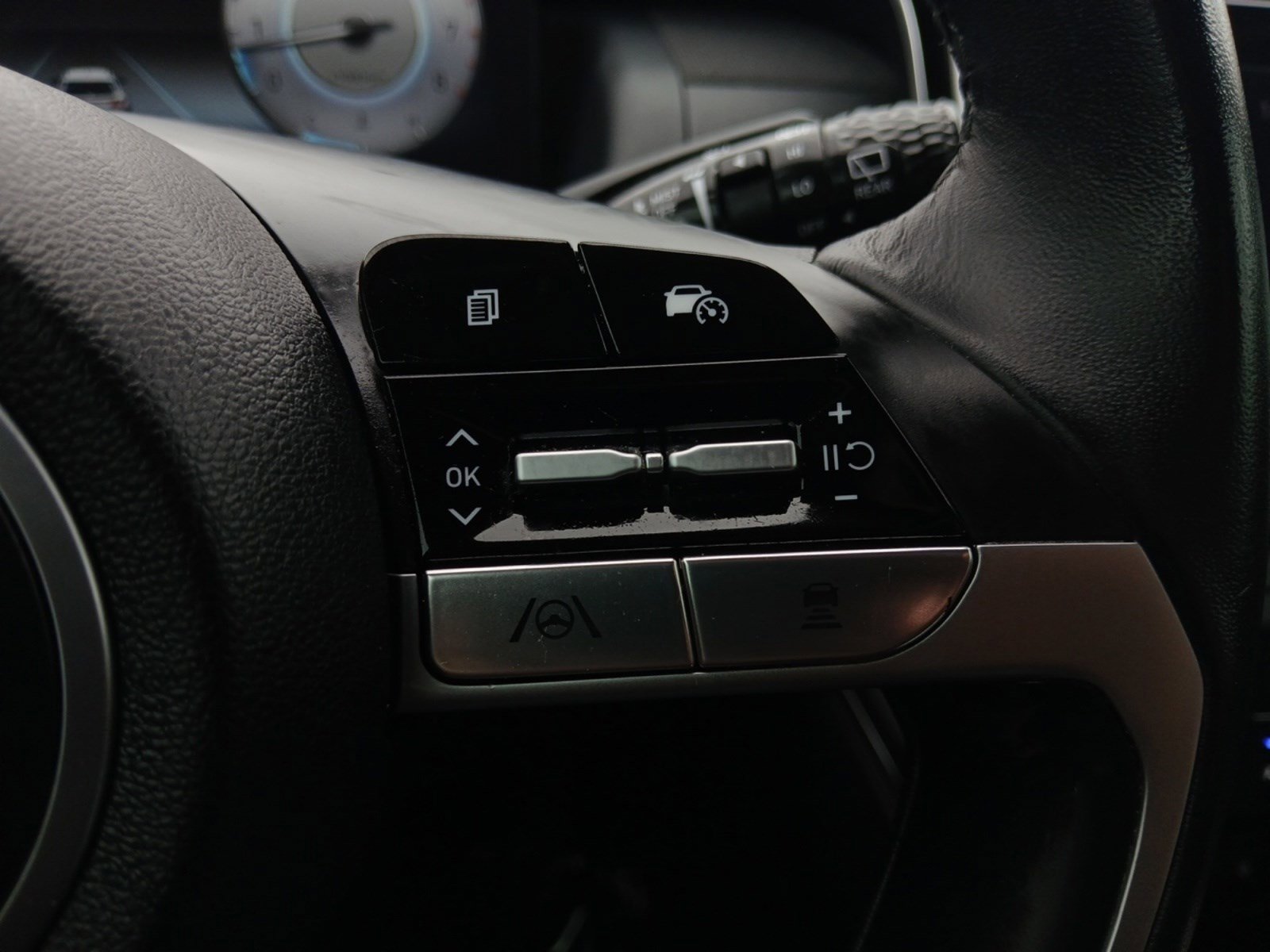 Used 2023 Hyundai Tucson SEL w/ Convenience Package image 18