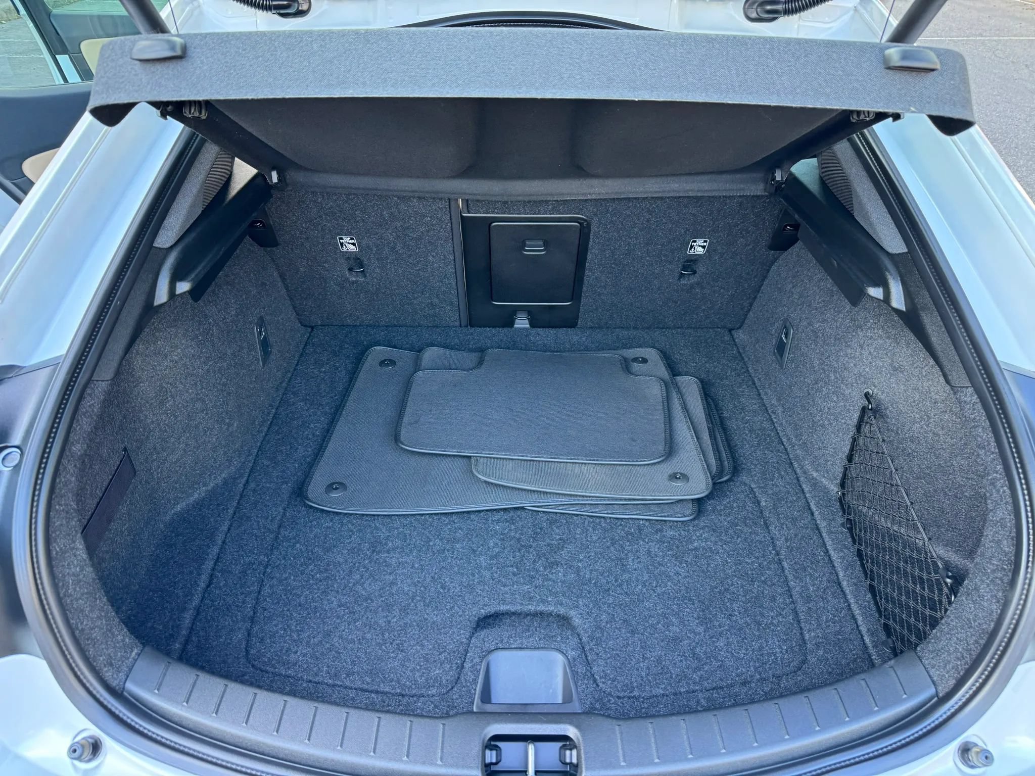Used 2022 Polestar Polestar 2 w/ Performance Package AWD/4WD image 28