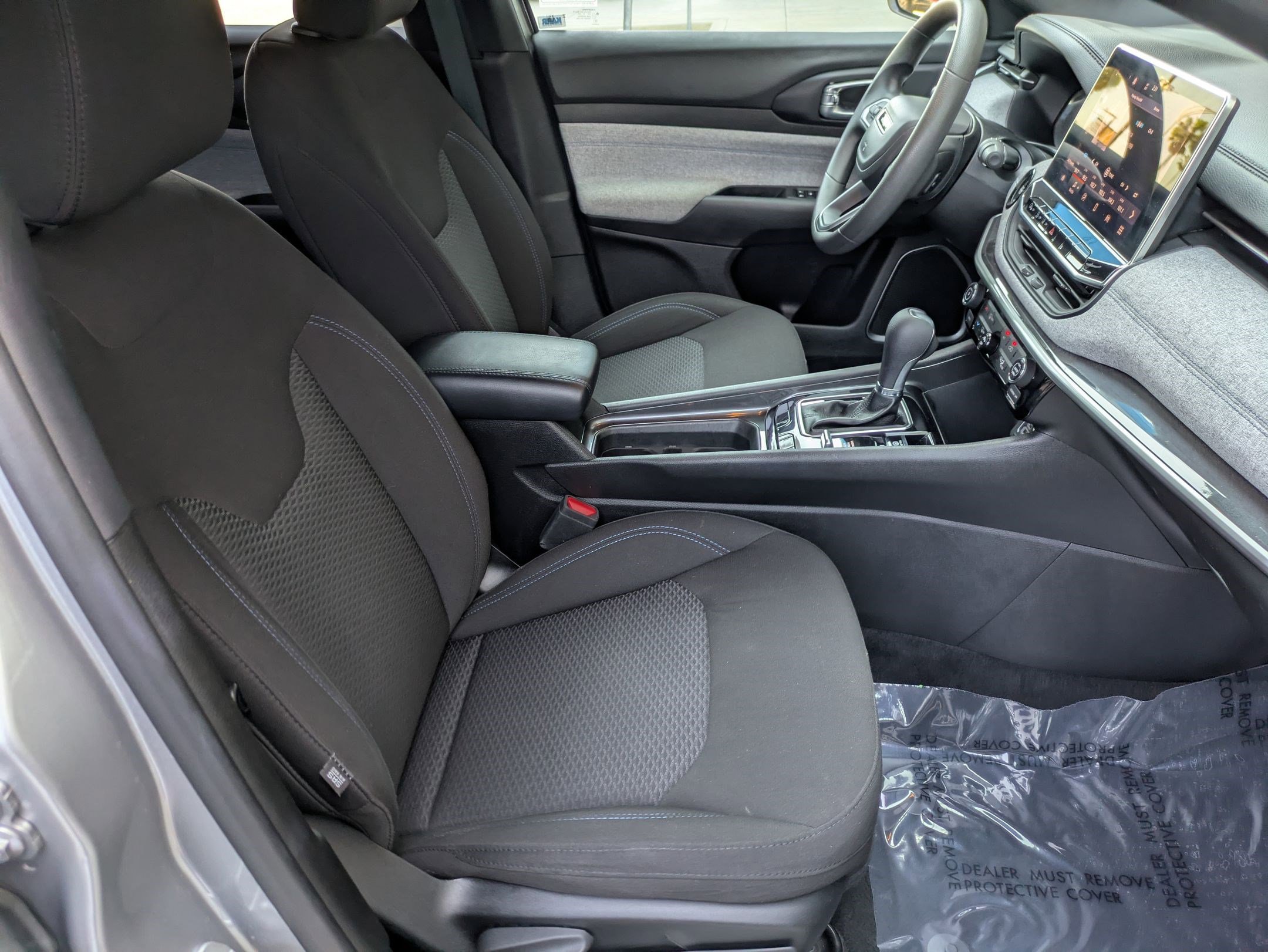 Used 2023 Jeep Compass Sport image 27