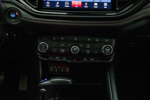 Used 2023 Dodge Durango GT image 27