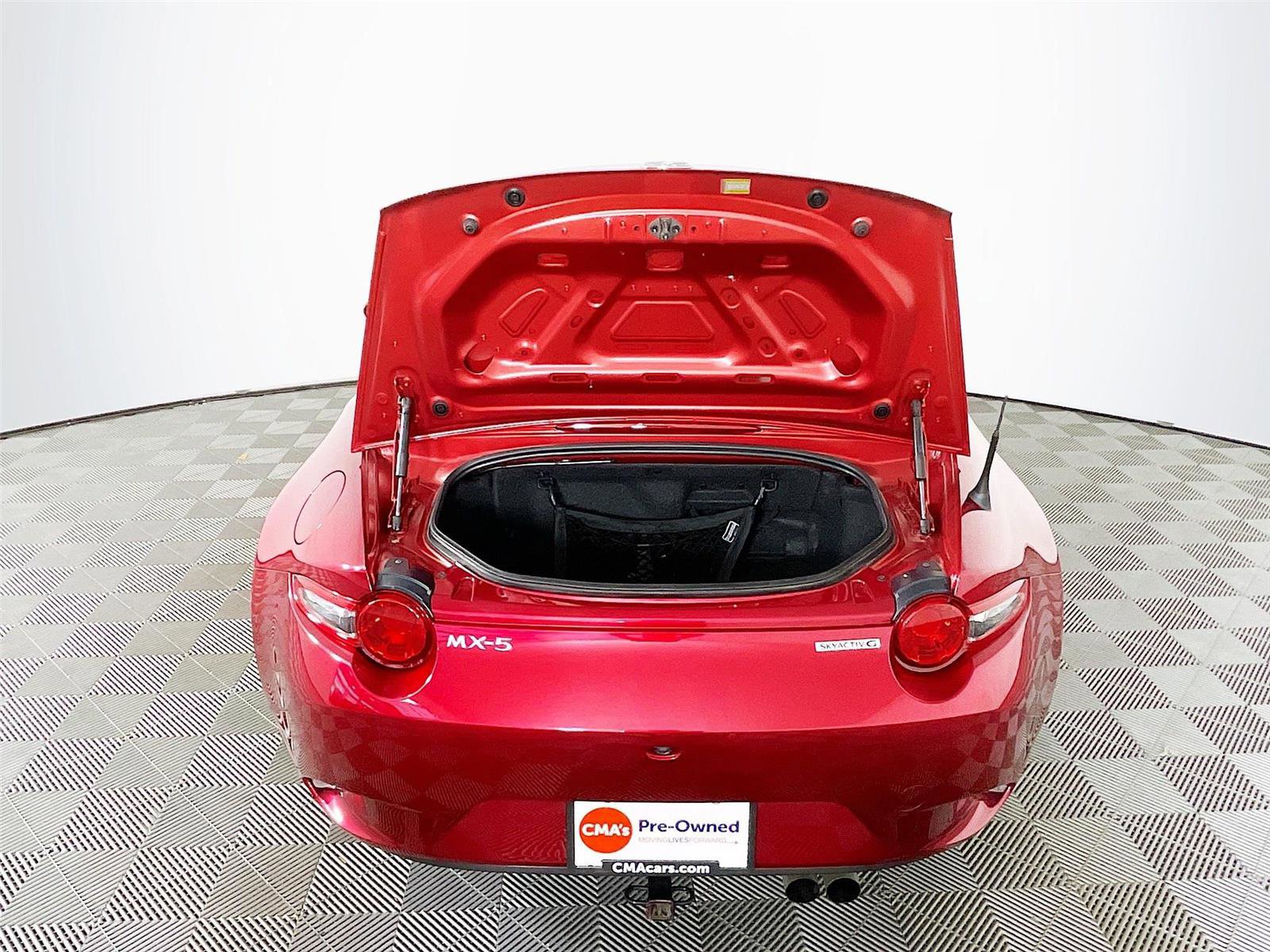 Used 2021 MAZDA MX-5 Miata Sport RWD image 24