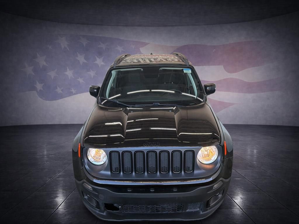 Used 2018 Jeep Renegade Altitude image 4