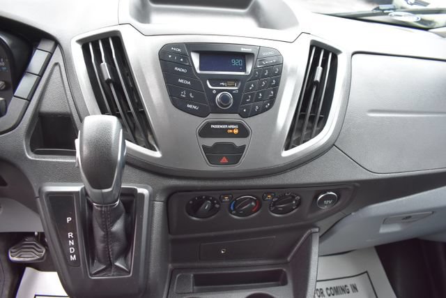 Used 2019 Ford Transit 250 148 Medium Roof RWD image 15