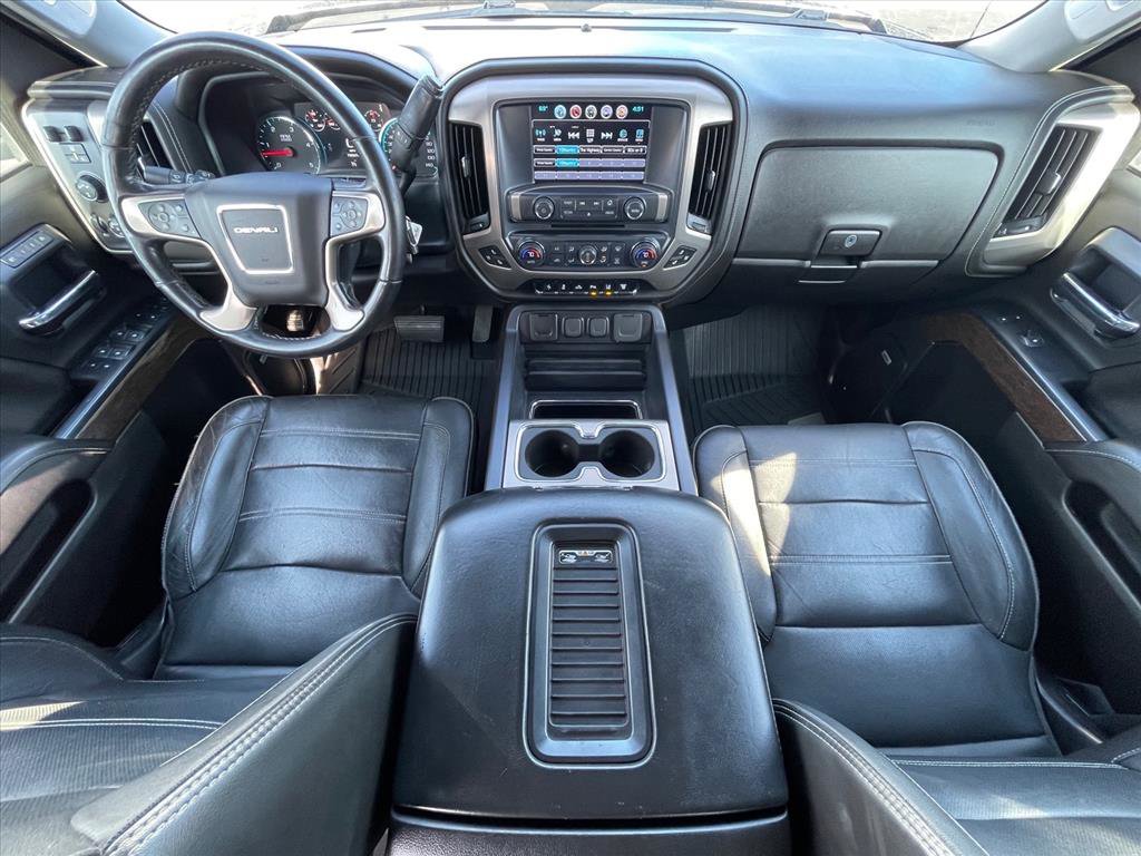 Used 2019 GMC Sierra 3500 Denali w/ Duramax Plus Package image 10
