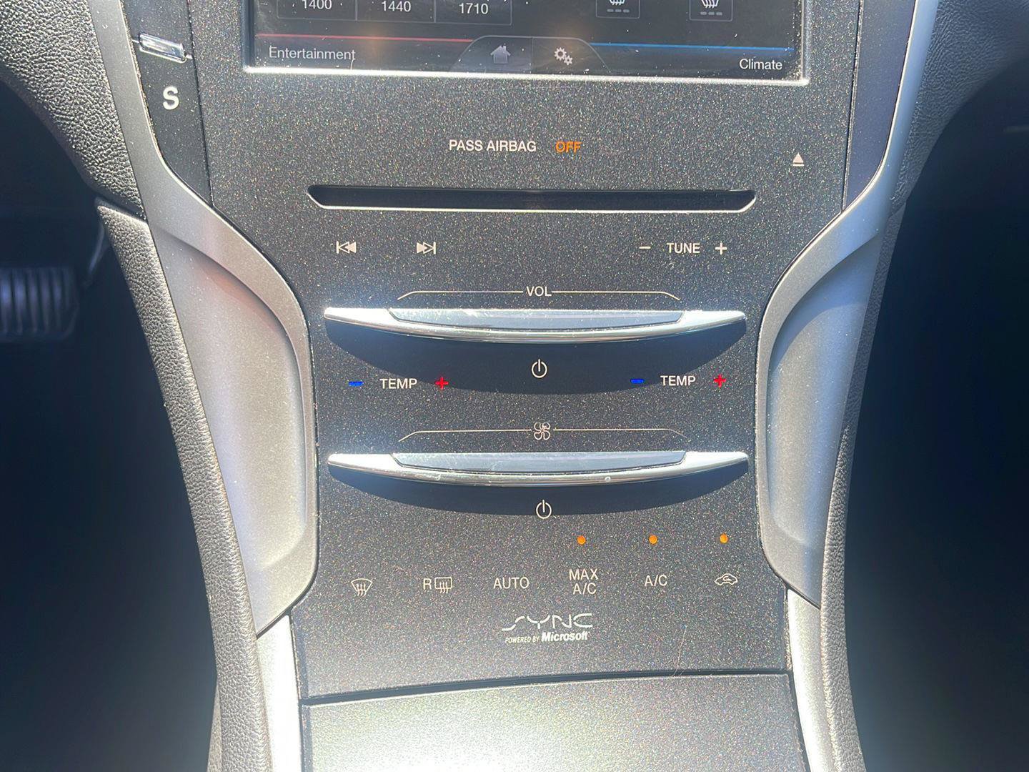 Used 2013 Lincoln MKZ FWD image 23