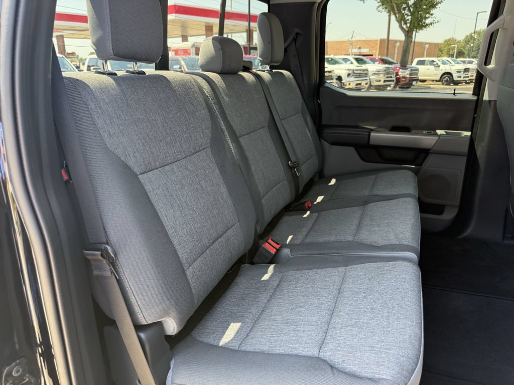 Used 2025 Ford F250 XL w/ STX Appearance Package AWD/4WD image 27