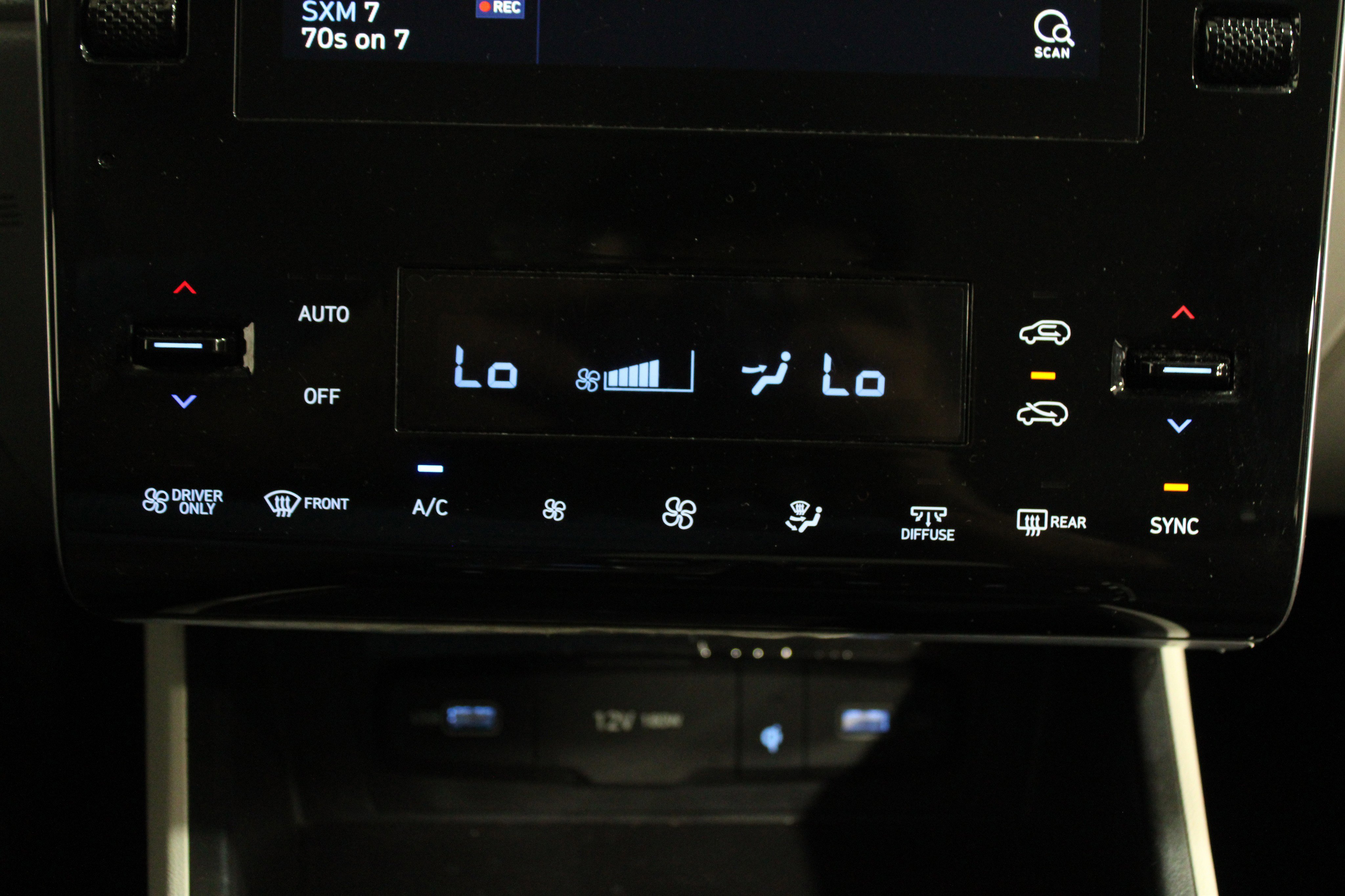 Used 2023 Hyundai Tucson Blue image 16