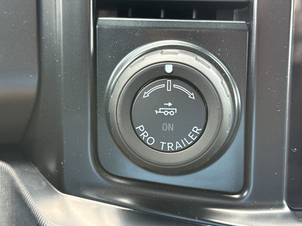 New 2026 Ford F350 Platinum image 38