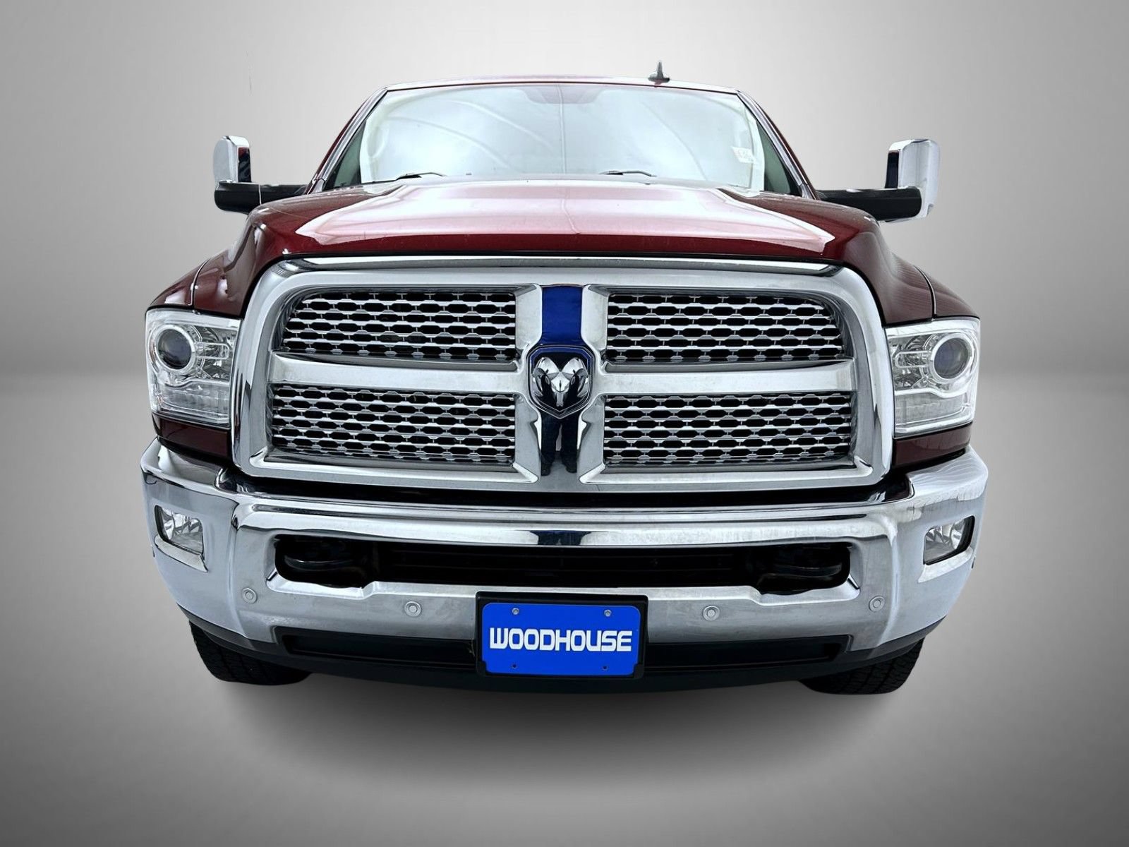 Used 2018 RAM 2500 Laramie AWD/4WD image 2