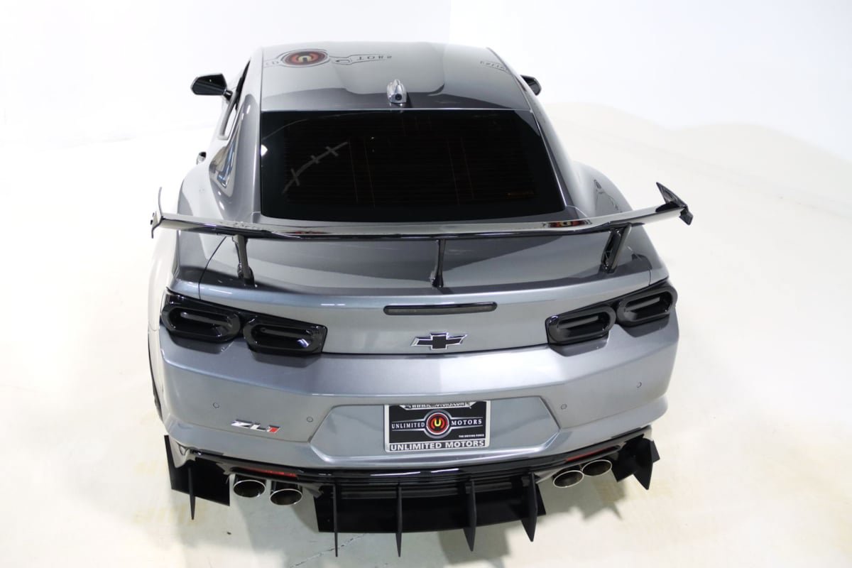 Used 2022 Chevrolet Camaro ZL1 RWD image 34