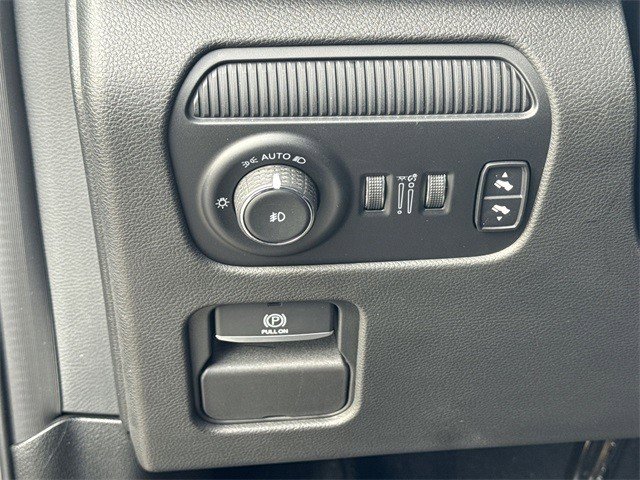 Used 2023 Jeep Wagoneer Series II image 39