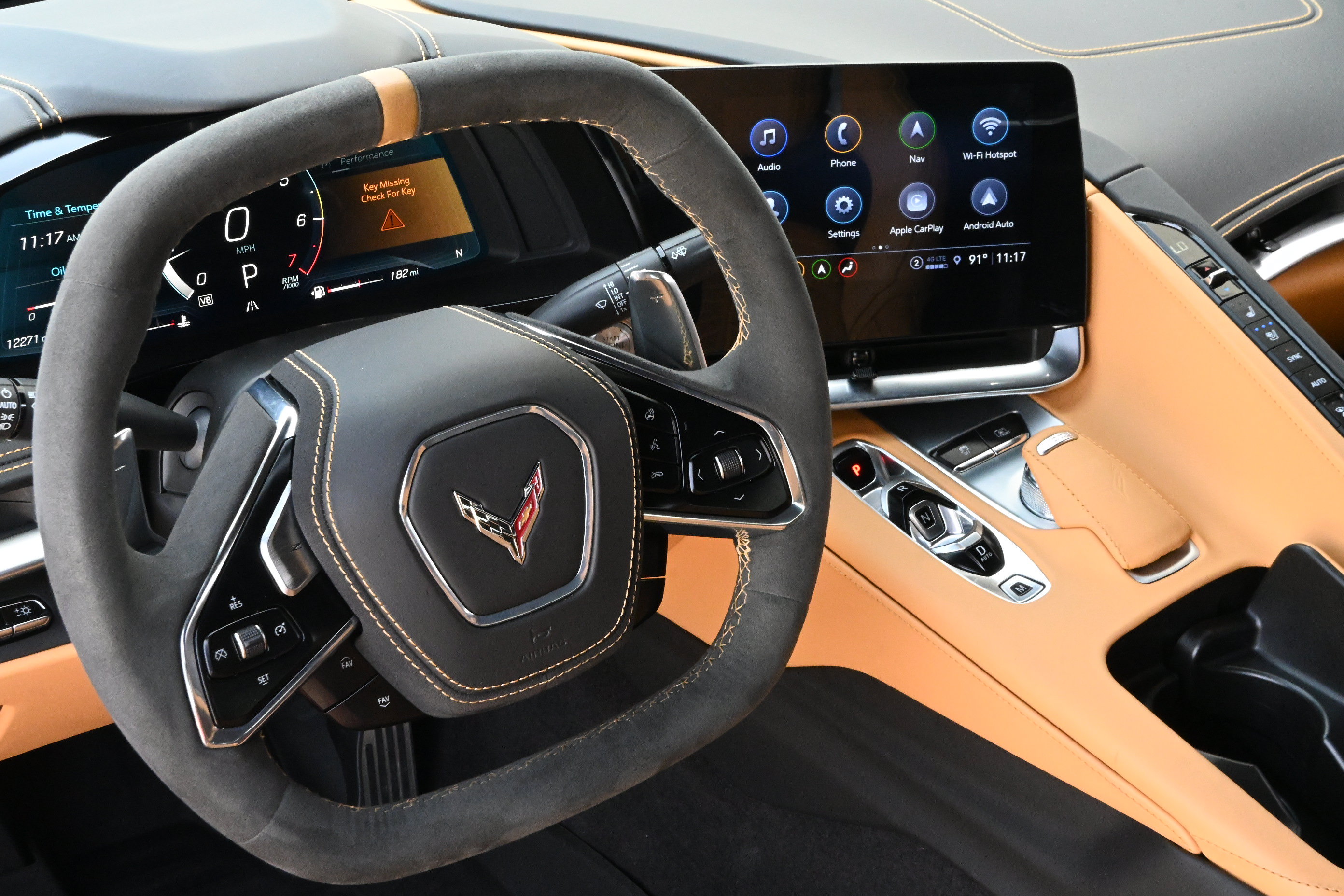 Used 2023 Chevrolet Corvette Stingray Premium Cpe w/ Z51 Performance Package RWD image 11