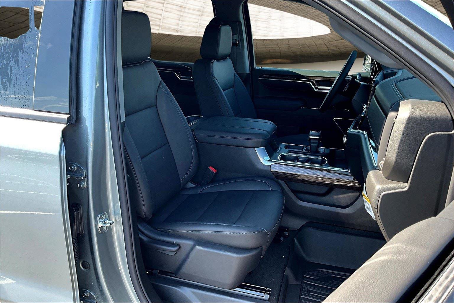 New 2026 GMC Sierra 1500 Elevation w/ Elevation Premium Package image 10