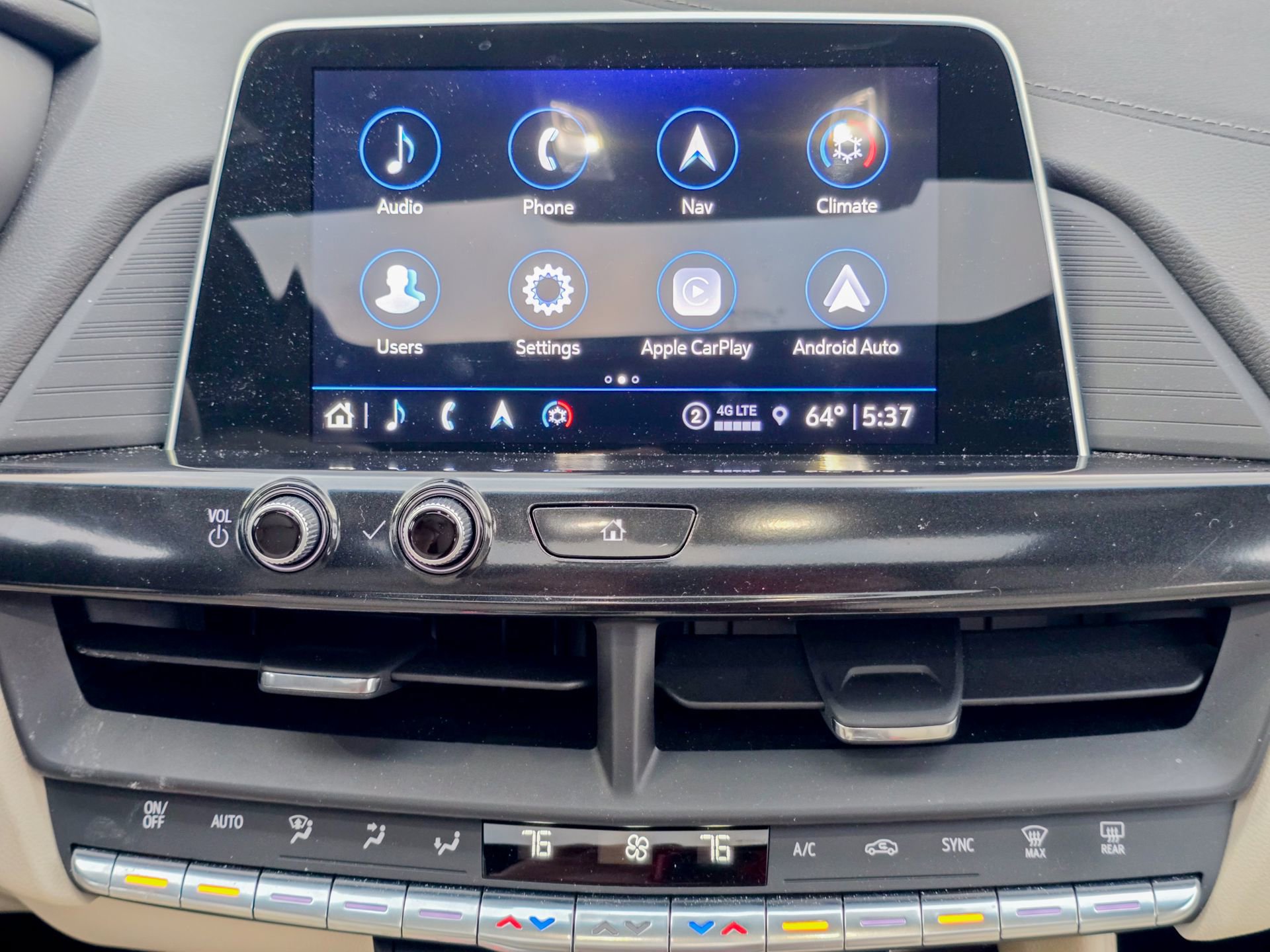 Used 2025 Cadillac CT4 Luxury image 33