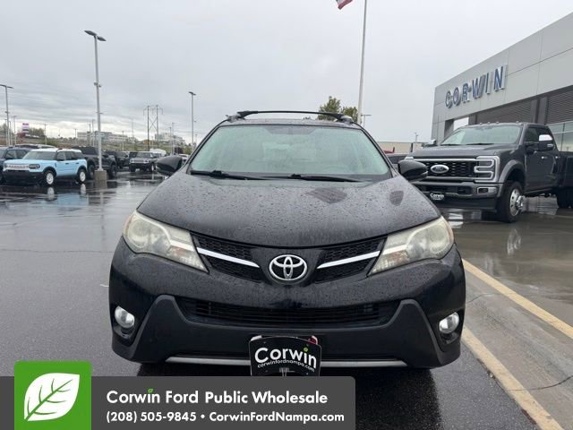 Used 2014 Toyota RAV4 XLE AWD/4WD image 2