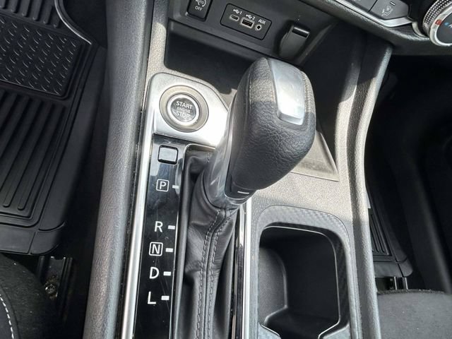 Used 2024 Nissan Sentra SV FWD image 17