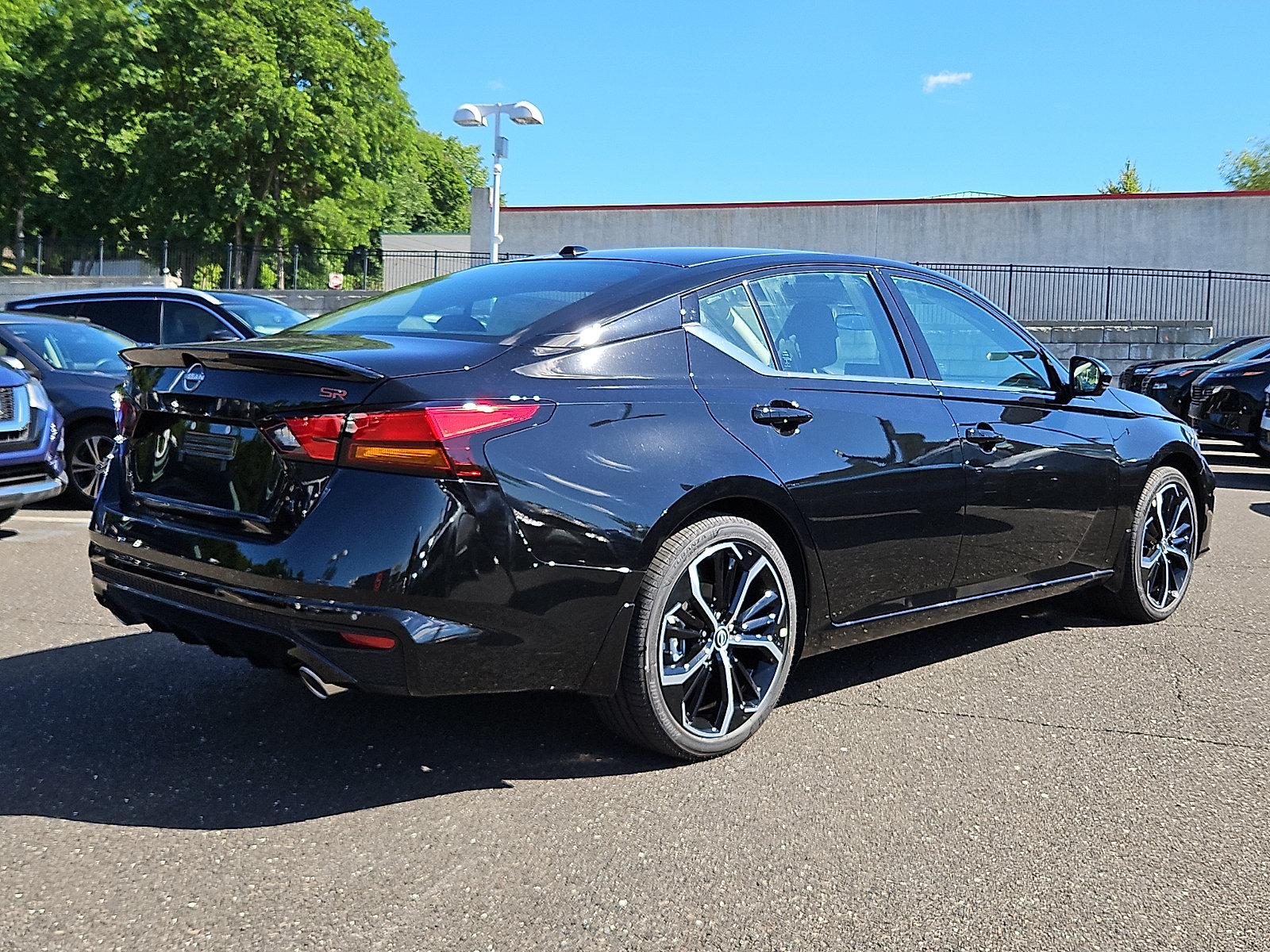 New 2026 Nissan Altima 2.5 SR FWD image 6