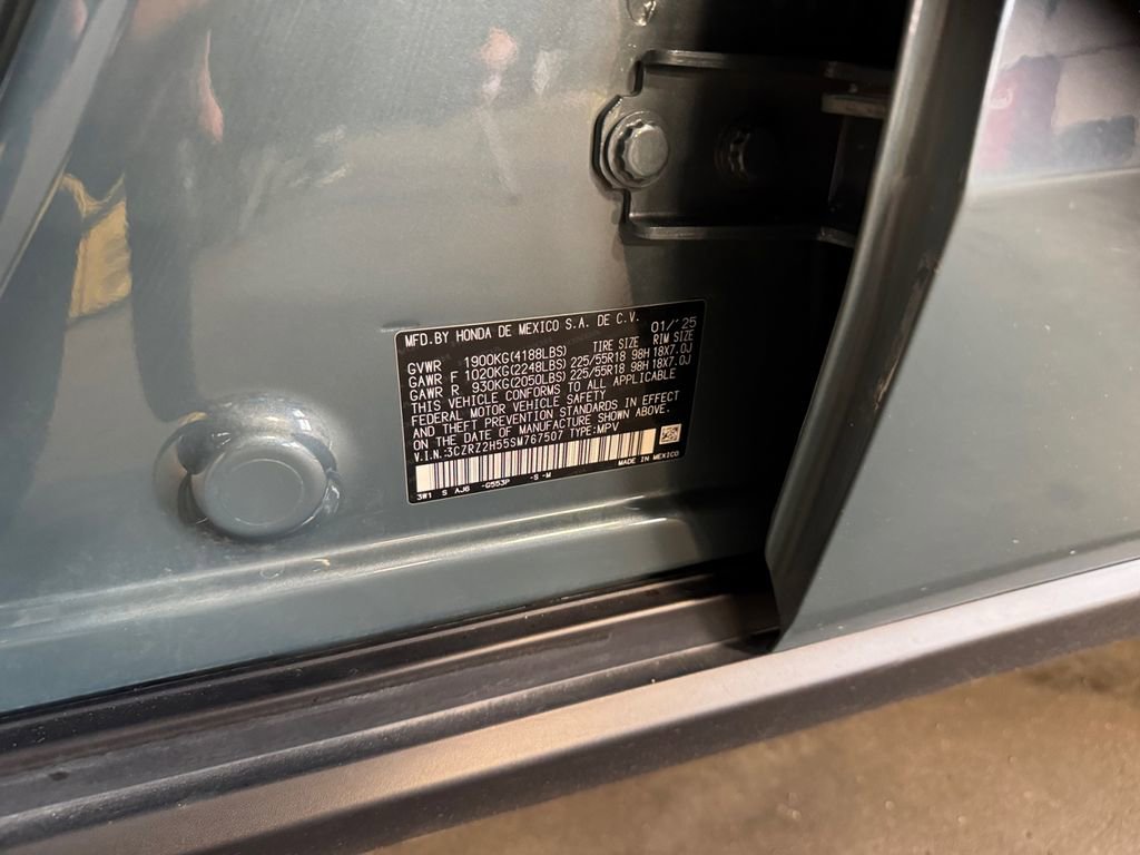 Used 2025 Honda HR-V Sport image 31