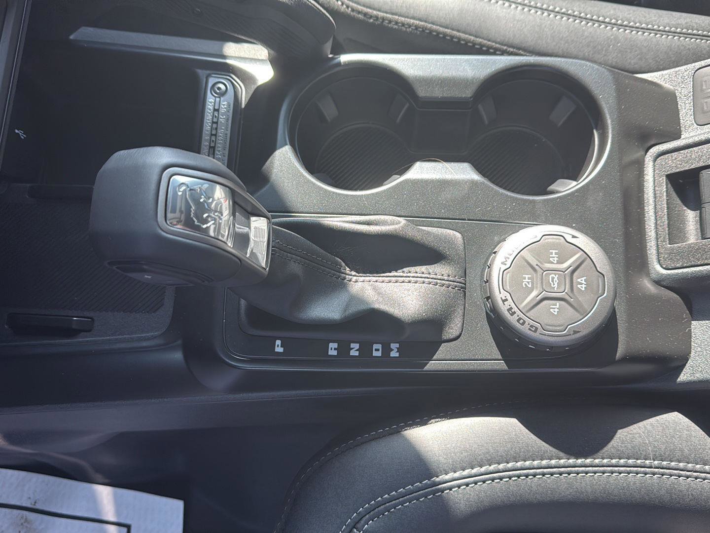 New 2025 Ford Bronco Badlands image 6