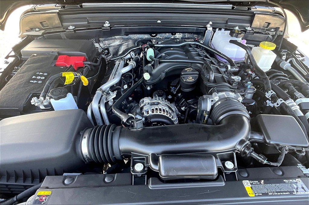 New 2025 Jeep Gladiator Sport w/ Premium Package image 11