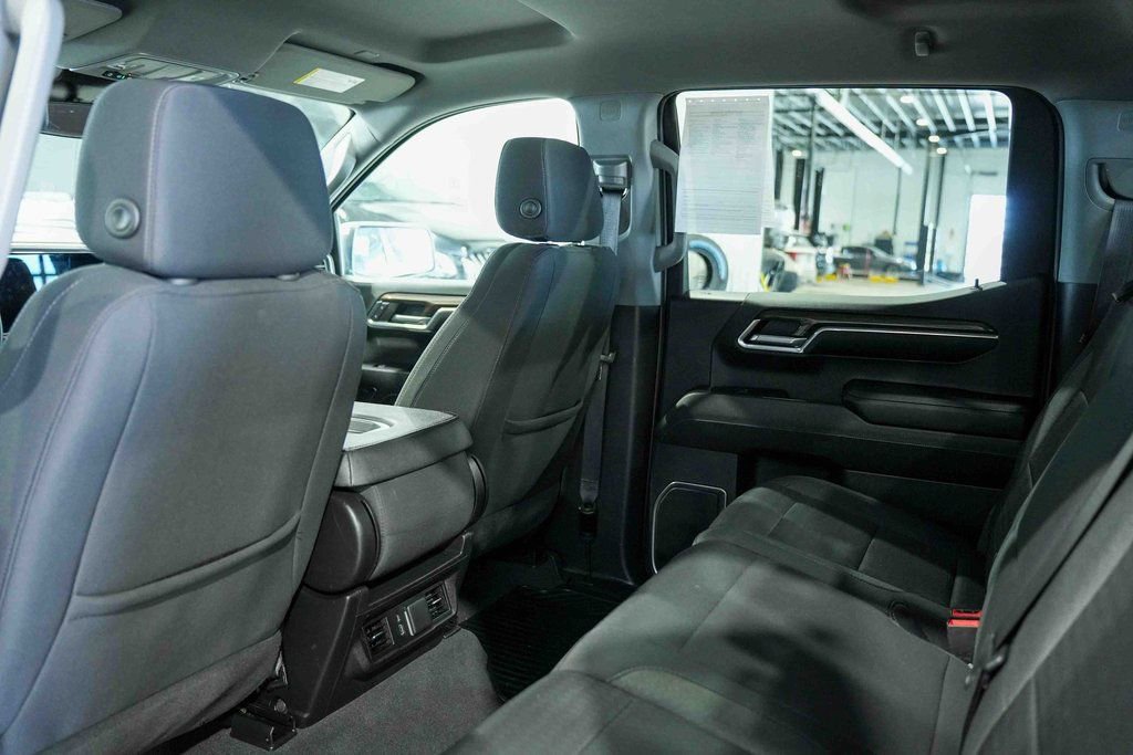Used 2023 Chevrolet Silverado 1500 LT image 21