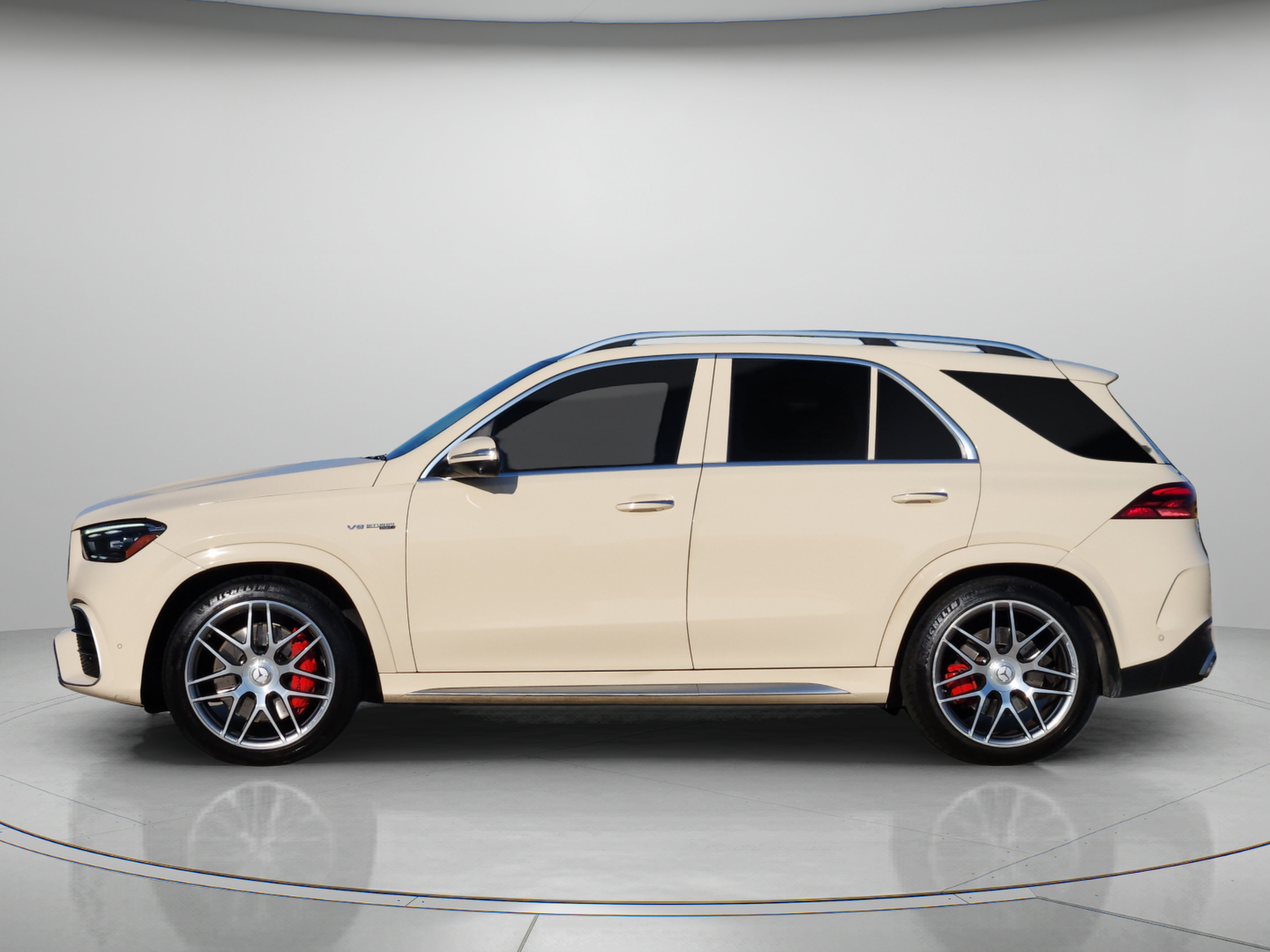 Used 2024 Mercedes-Benz GLE 63 AMG S image 2