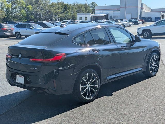 Used 2024 BMW X4 xDrive30i w/ Premium Package image 7