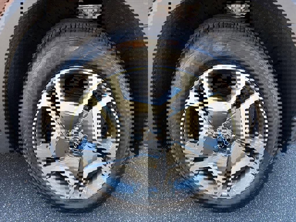 Used 2024 Hyundai Palisade Limited image 24