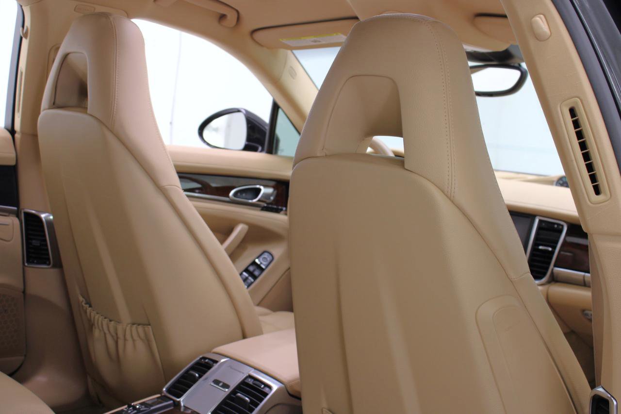 Used 2014 Porsche Panamera S image 44