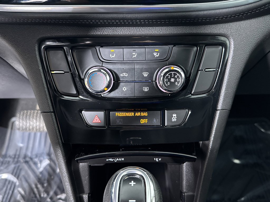 Used 2018 Buick Encore Preferred image 21