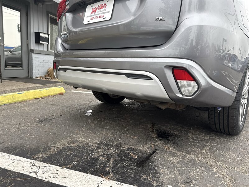 Used 2022 Mitsubishi Outlander SEL image 23
