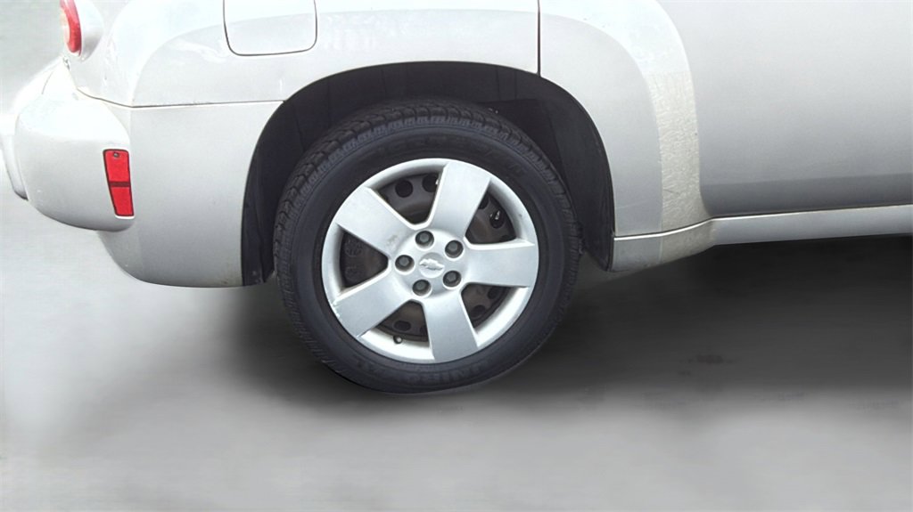 Used 2008 Chevrolet HHR LS image 24