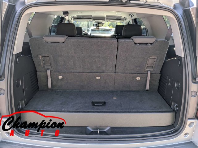 Used 2020 Chevrolet Tahoe LS w/ Enhanced Driver Alert Package RWD image 15