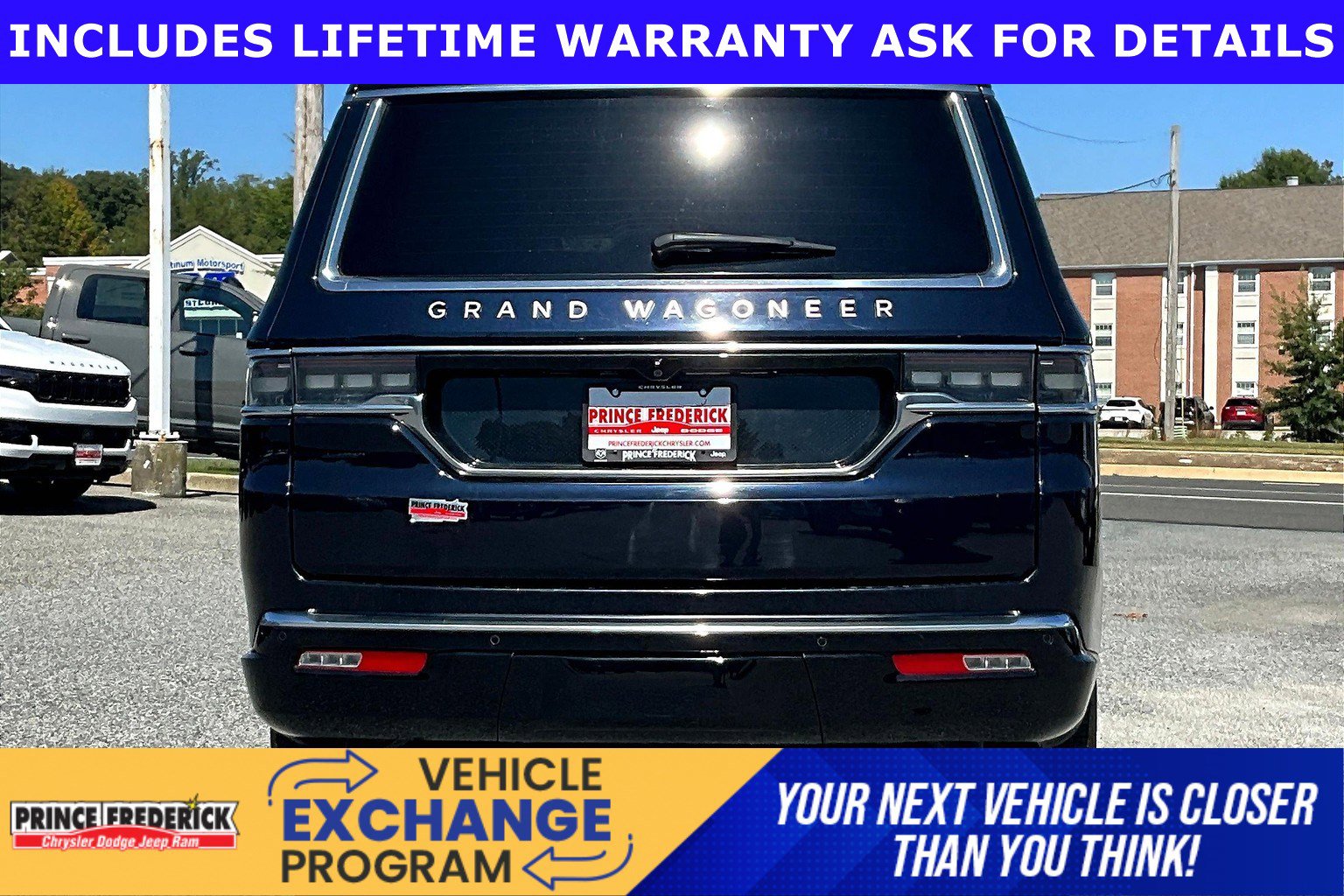 Used 2024 Jeep Grand Wagoneer L 4WD image 4