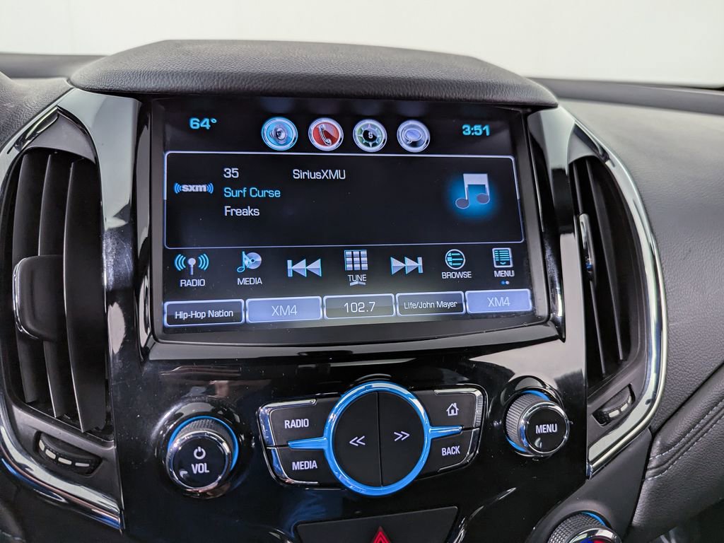 Used 2018 Chevrolet Cruze Premier FWD image 24