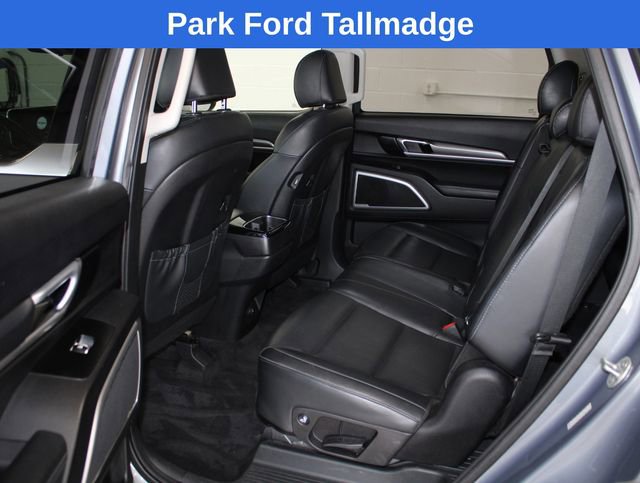 Used 2020 Kia Telluride S w/ S 8 Passenger Seating Package image 26