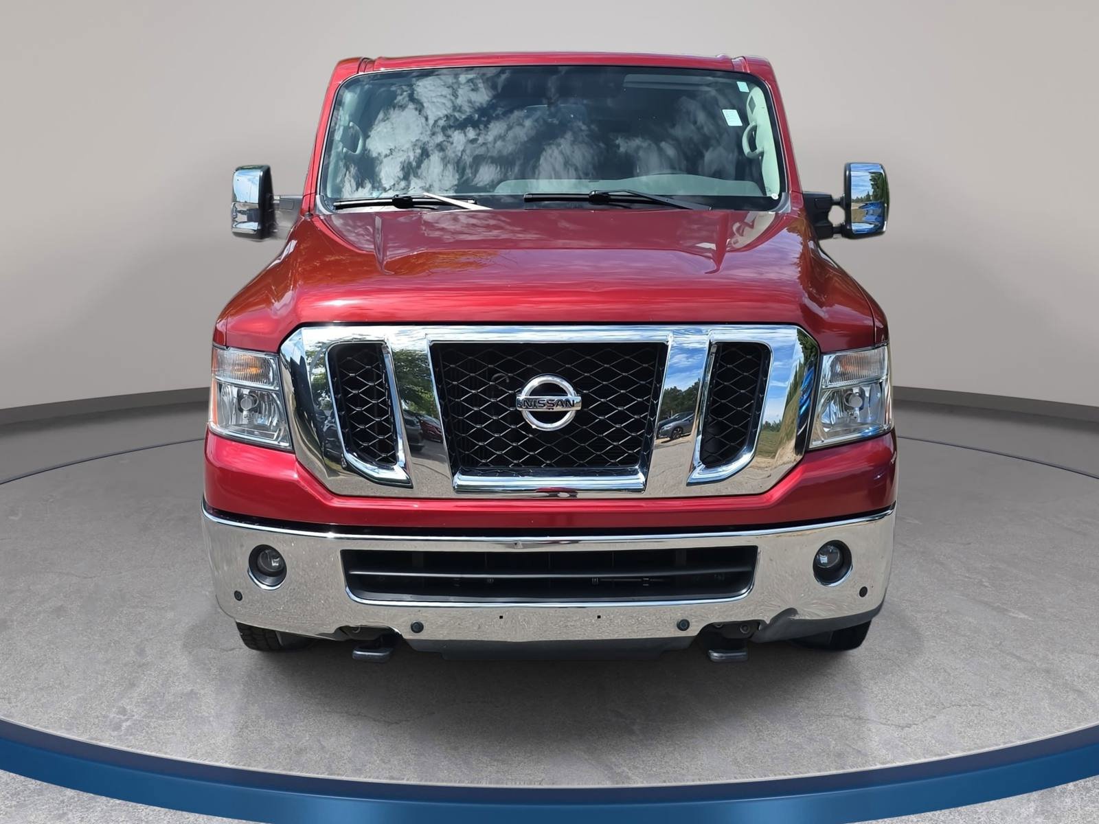 Used 2020 Nissan NV 3500 SL RWD image 2
