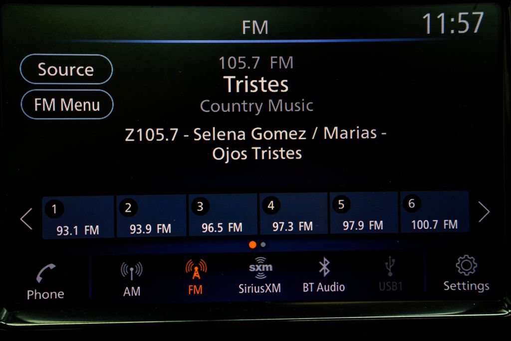 Used 2023 Nissan Maxima SR w/ Sport Mat Group FWD image 33