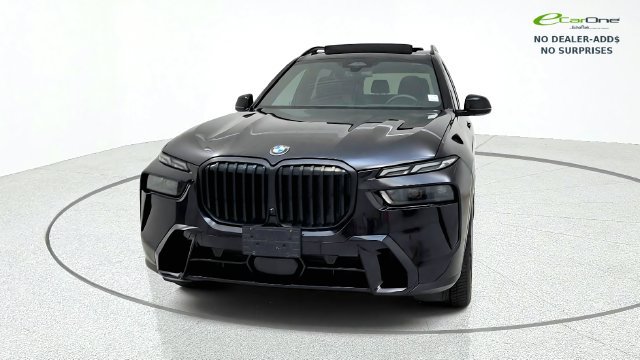 Used 2023 BMW X7 xDrive40i w/ Executive Package AWD/4WD image 3