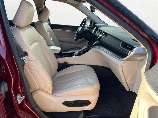 Used 2021 Jeep Grand Cherokee L Limited image 16