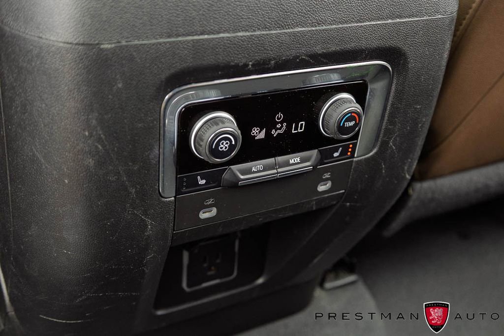 Used 2024 Chevrolet Suburban High Country AWD/4WD image 48