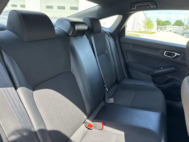 Used 2023 Honda Civic Sport image 9