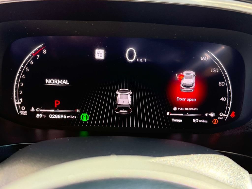 Certified 2024 Acura MDX w/ Advance Package AWD/4WD image 18