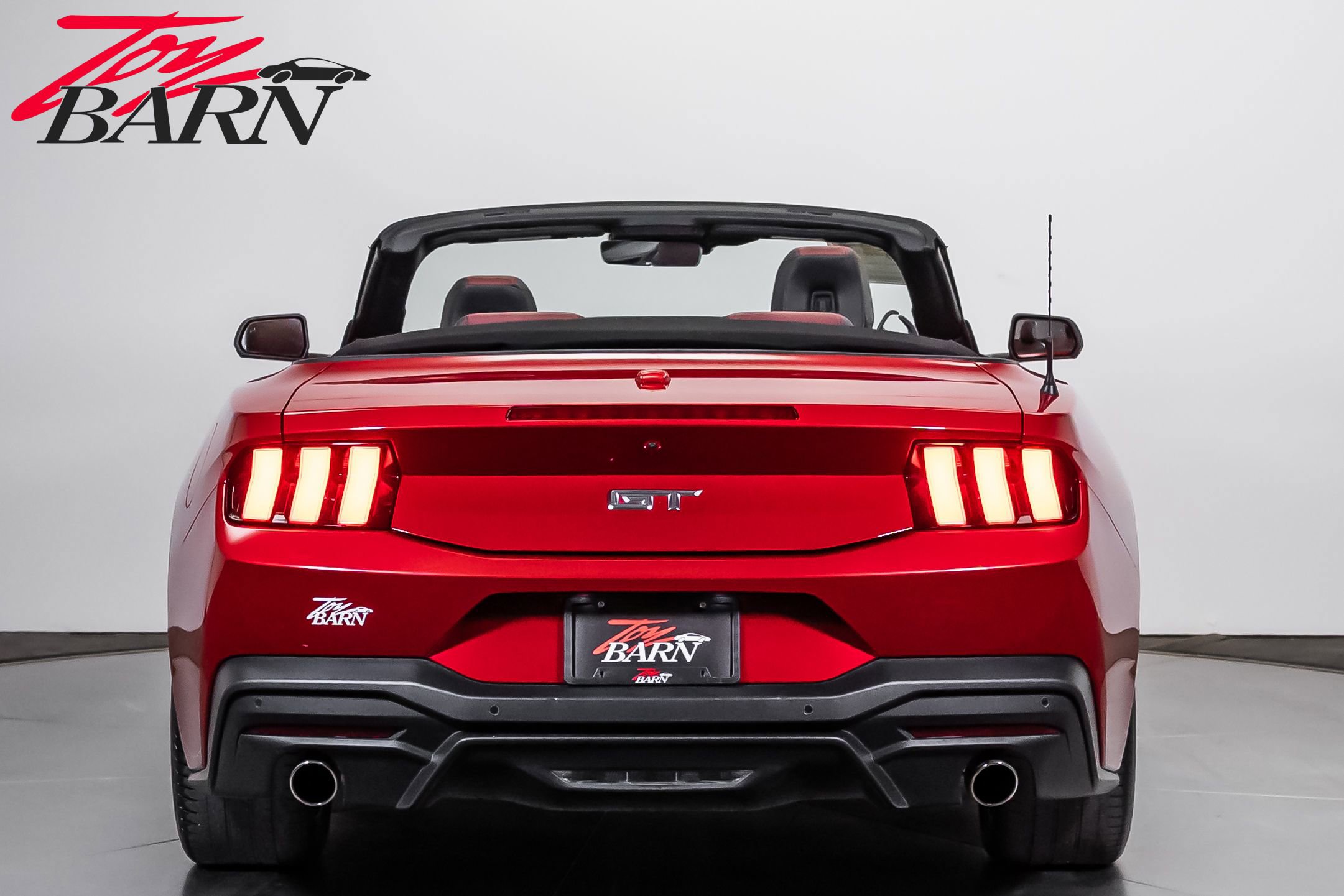 Used 2024 Ford Mustang GT Premium w/ GT Performance Package RWD image 4