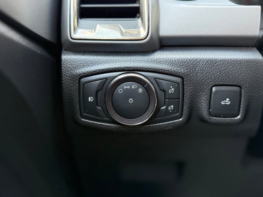 Used 2020 Ford Ranger XLT w/ Equipment Group 302A Luxury image 15