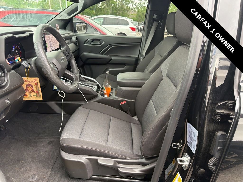 Used 2025 Chevrolet Colorado Trail Boss image 8