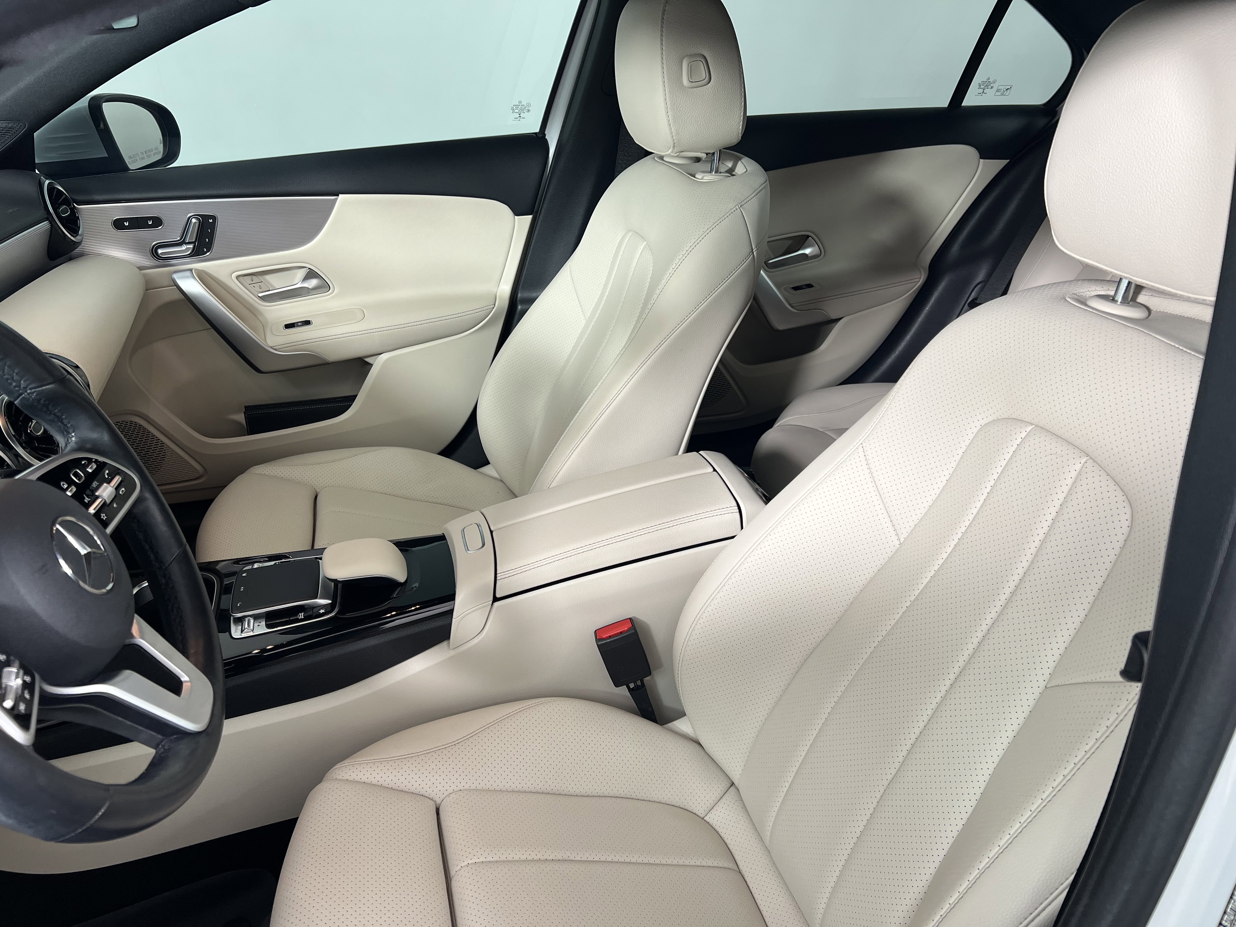 Used 2020 Mercedes-Benz A 220 4MATIC image 15