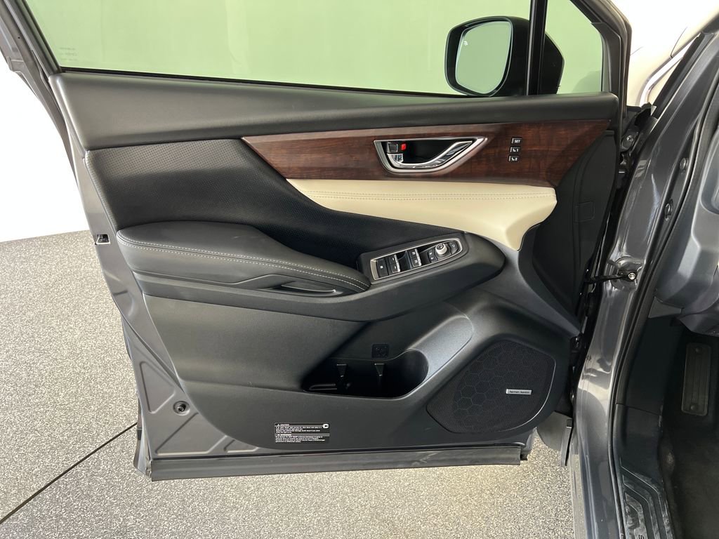 Used 2022 Subaru Ascent Touring w/ Popular Package #2A image 12