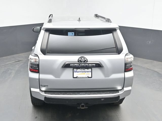 Used 2021 Toyota 4Runner TRD Off-Road AWD/4WD image 37